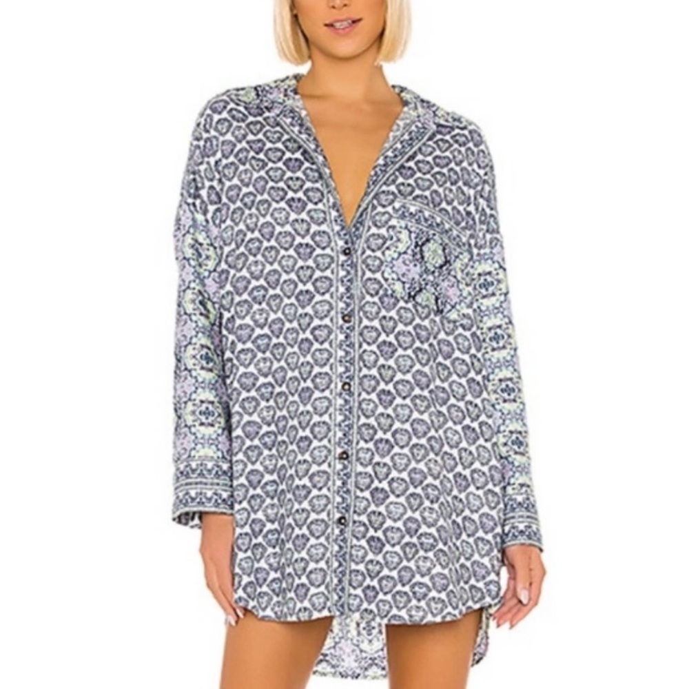 🟠 Free People Happy Hollibabe Sleep Shirt